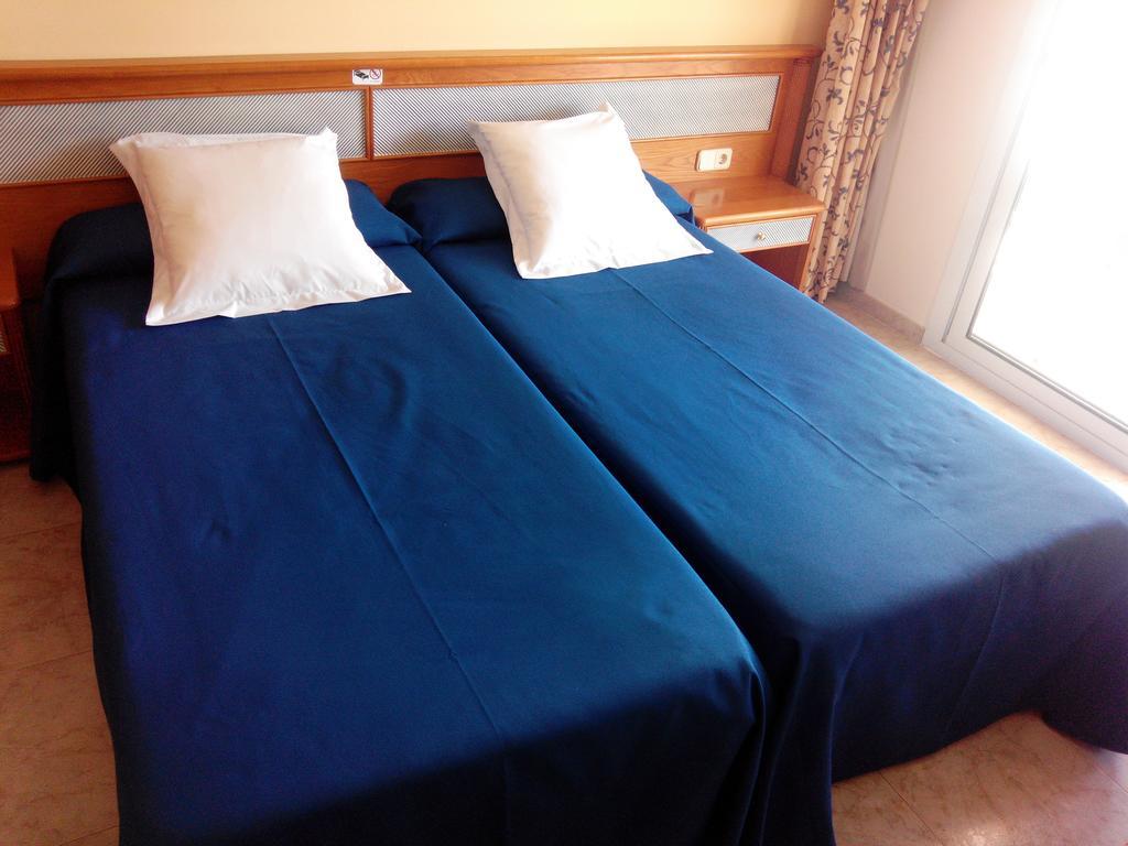 Hostal Leo D'Or Кала де Ор Номер фото